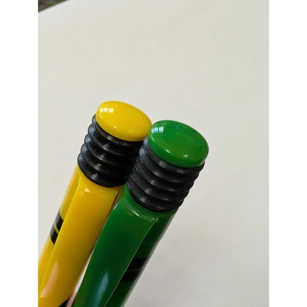 RARE Metadate CD CII Pharmaceutical Drug Rep Pen ADHD Green Yellow Crayon Click